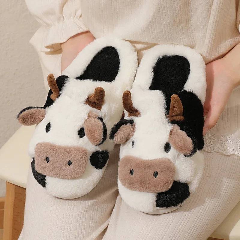 Pantoufles en peluche avec motif vache - Skanessence