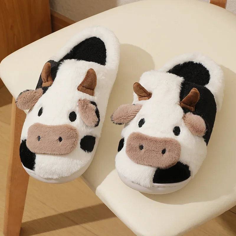 Pantoufles en peluche avec motif vache - Skanessence